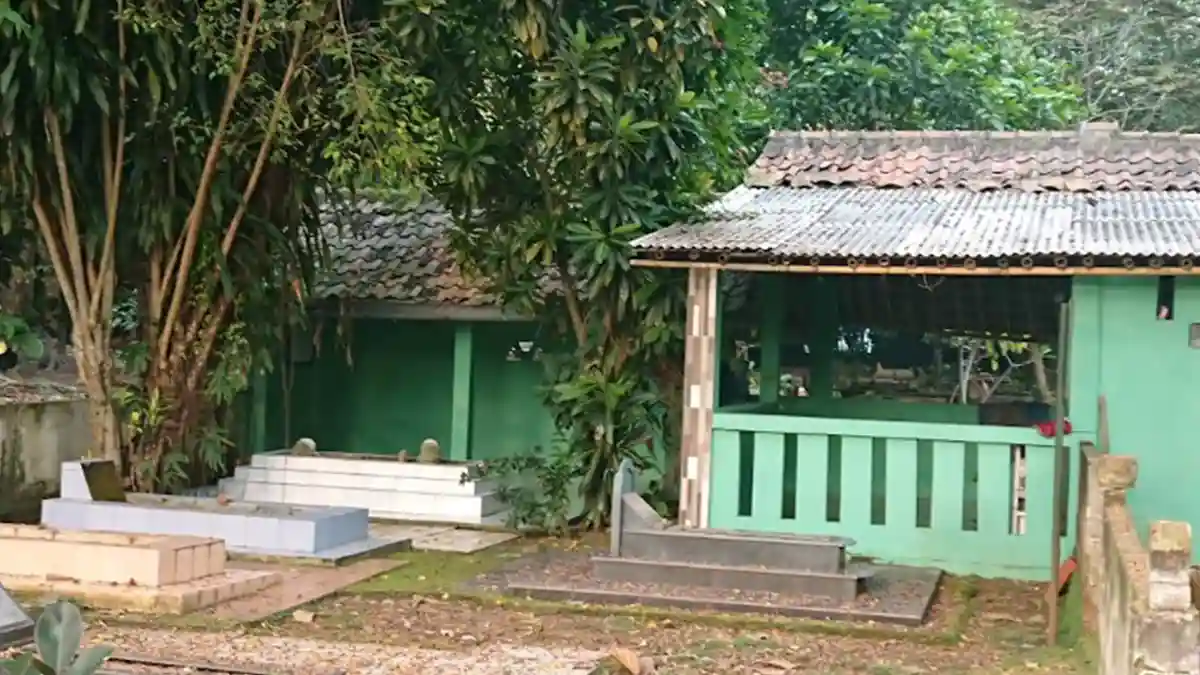 Makam Keramat Mbah Tubagus