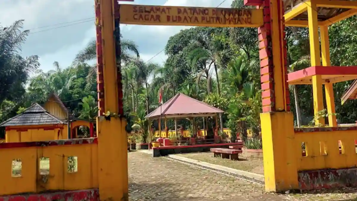 Alamat Makam Putri Mayang Sari