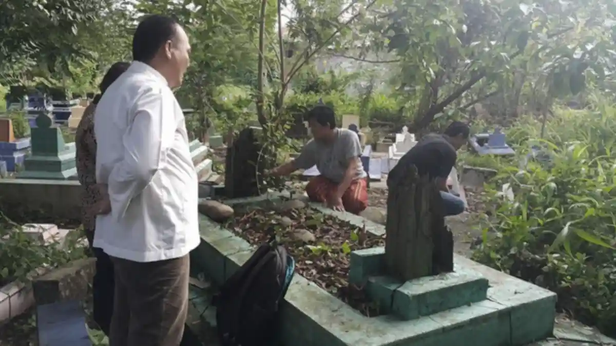 Jam Buka Makam Hang Tuah di Palembang