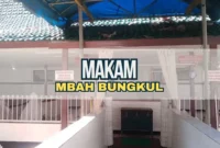 Makam Mbah Bungkul