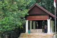 Makam Teuku Umar Johan Pahlawan