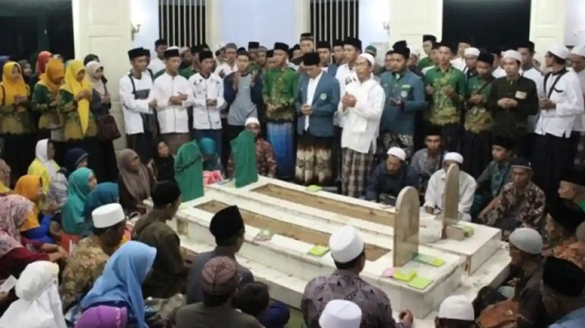 Panduan Ziarah Makam Wali Allah