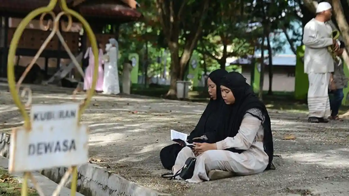 Panduan Ziarah ke Makam Wali di Madiun