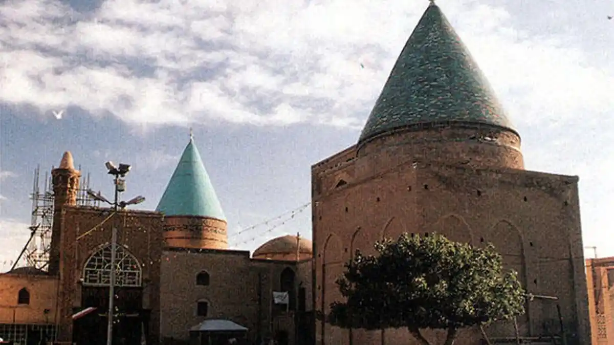 Pentingnya Makam Abu Yazid Al Bustami dalam Tasawuf